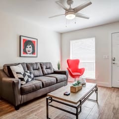 5 Min to SoCo | Comfortable & Convenient Retreat