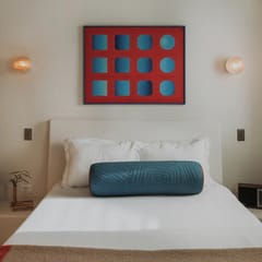 Artful Studio at Iconic Property