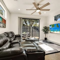 Gorgeous 3BR/3BA in the Heart of South Congress