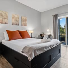 North Austin Pet-Friendly Stay by Domain/Q2