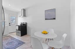 Chic 2BR Oasis | Prime ATX Location, Stylish Stay - Image 3