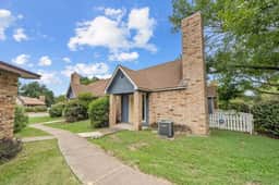 Cozy Condo Near DT ATX – Ideal for Extended Stays - Image 4
