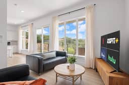 Hill Country Home + Casita w Lake Travis Views - Image 2