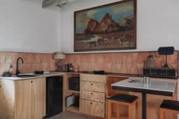 Large West Texas Suite at Iconic Property - Image 5