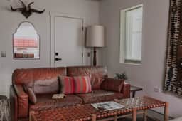 Large West Texas Suite at Iconic Property - Image 3