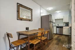 Near UT Dining, & Nightlife Apt For 4 w/ Parking! - Image 3