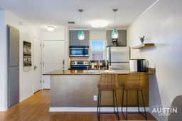 Near Zilker Park | Chic Apt w Free Parking & Pool! - Image 2