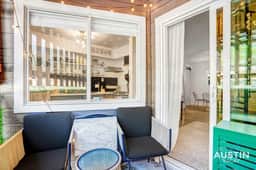 Riverside Gem for 4 | Swimming Pool + Free Parking - Image 3