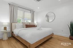 Settle In | Renovated High-End E Austin 2BR Home - Image 4
