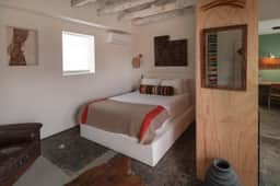 West Texas Hideout at Iconic Property - Image 3