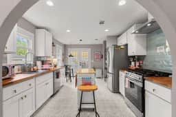 Candy-Colored SoCo Cottage | Outdoor TV + Grill - Image 4