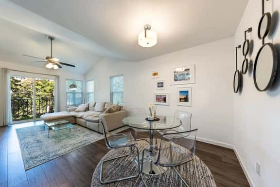 Bright 2BR Condo: 10 Mins to Downtown, near Zilker - Image 1