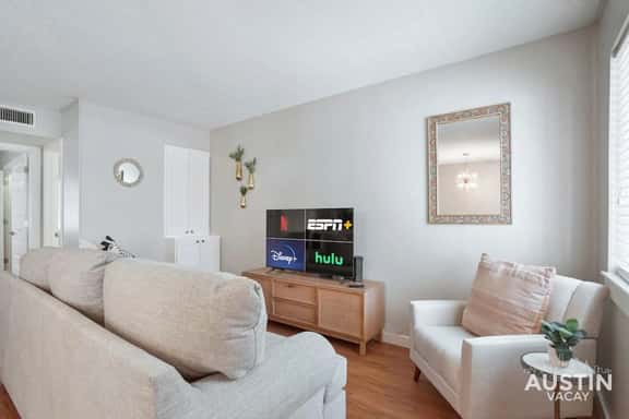 Cook + Gather Around in a Fully Equipped Apartment - Image 1