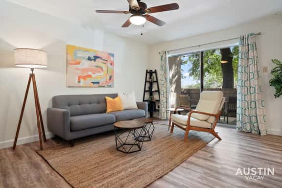 Stay Longer in Austin | King Suite + Poolside Fun! - Image 1
