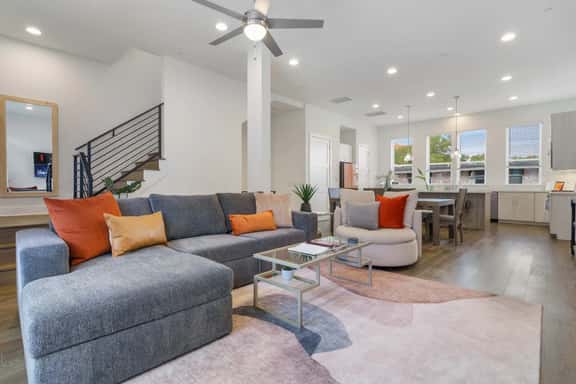 Urban Oasis | 1 Mile from UT + Garage and Rooftop! - Image 1