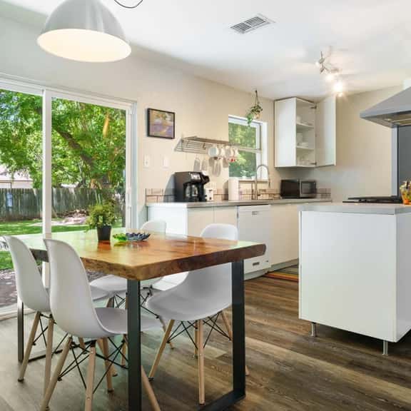 12 Min to Airport + Spacious Backyard and Fire Pit - Image 1