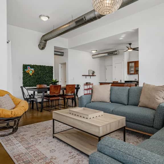Bright & Bold Bungalow Mins to SoCo for Fam Fun! - Image 1