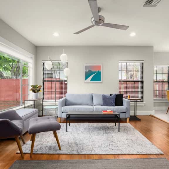 Gorgeous Home in Heart of Zilker with Full Kitchen - Image 1