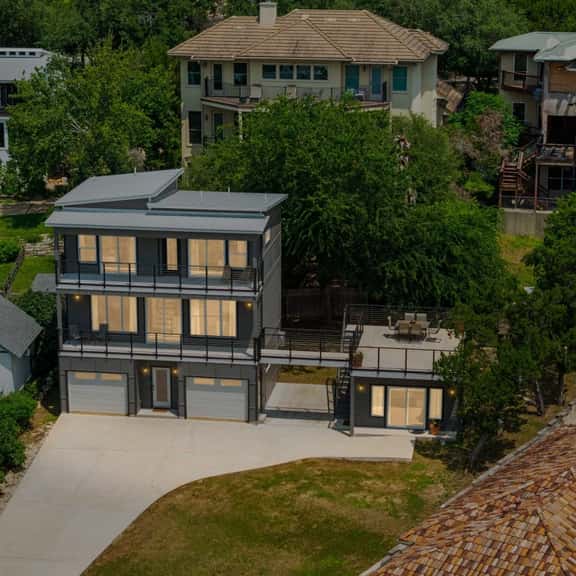 Hill Country Home + Casita w Lake Travis Views - Image 1