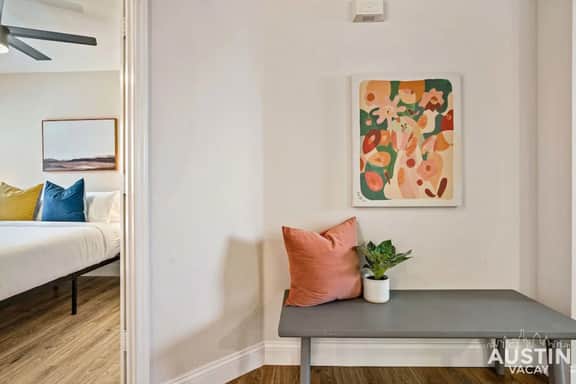 Cozy Home away from Home | Quiet Office, King Bed - Image 4