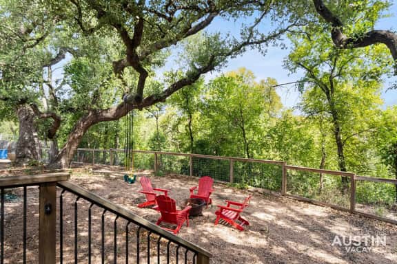 Deck & Firepit Retreat | Pets OK | EV Charger+Gym - Image 2