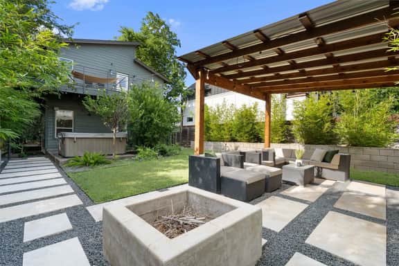 Hot Tub Hideaway! Incredible Hangout + Amenities - Image 4