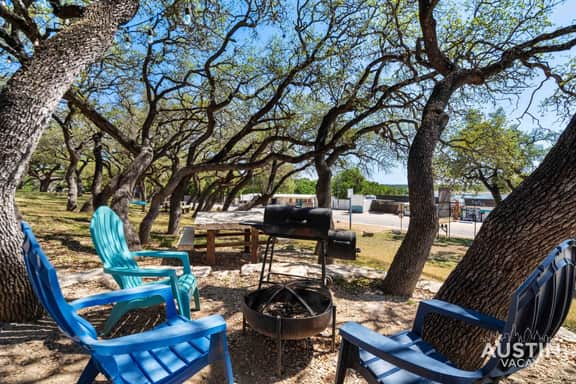 Lake Travis Getaway | Waterpark & Lake Access! - Image 4