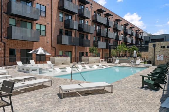 Near Drinks + Food | Pool + Gym | Condo w/ Parking - Image 4