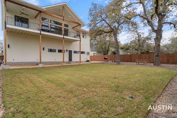 New Studio Bdrm in Steiner Ranch w/Yard + Parking - Image 4