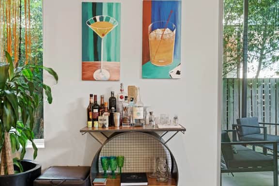Picture-Perfect + Trendy Vibes Minutes From Rainey - Image 3