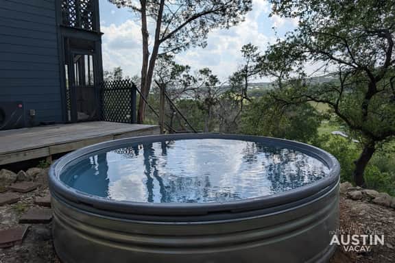 Sunset Waterfront w Pool and View on Lake Travis - Image 2