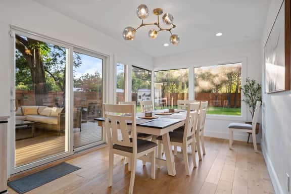 Westgate MidMod w Pet-Friendly Yard, Grill & EV! - Image 3